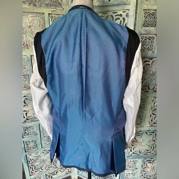 Egara Men’s Navy Velvet Smoking Jacket 38R - Picture 6 of 9